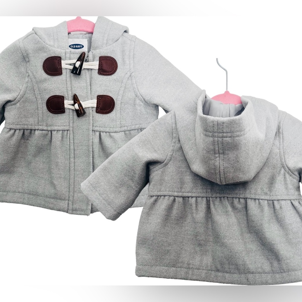 🌸3/$12,OLD NAVY girl’s jacket 0-3 months gray color used